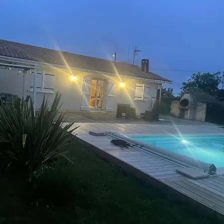 Villa Lomali Maison Familiale Climatisee Piscine *