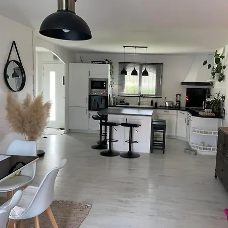 ヴィラ Lomali Maison Familiale Climatisee Piscine