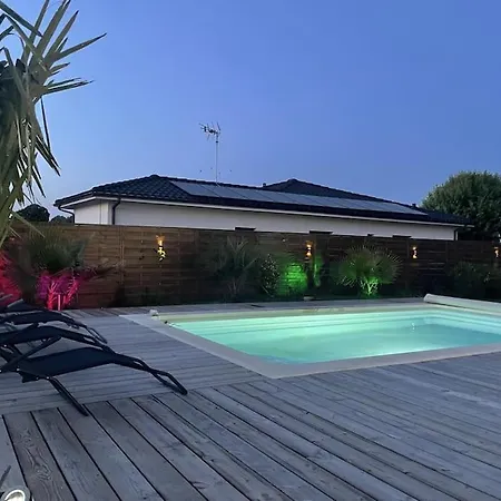ヴィラ Lomali Maison Familiale Climatisee Piscine Loupes
