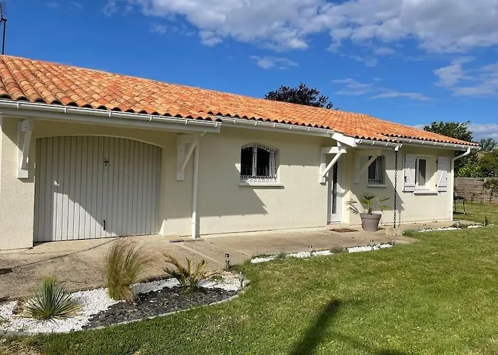 Maison Familiale Climatisee Piscine Vila *