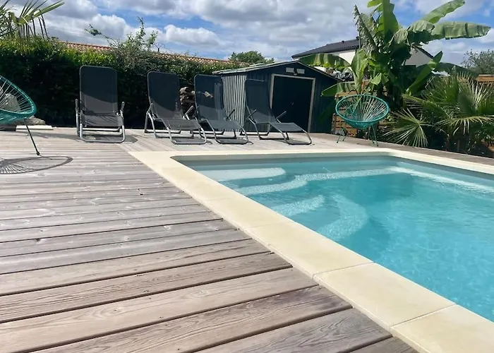 Vila Maison Familiale Climatisee Piscine